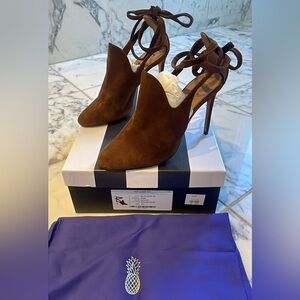 Aquazzura brown suede heels. Size 37.5